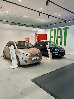 Fiat NEUBAUER, garage à Saint-Denis
