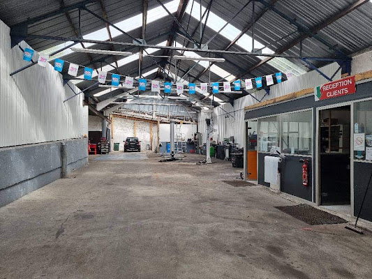 AutoPrimo. LM AUTOS 29, garage à Brest