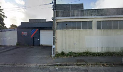 Y B auto, garage à Brest