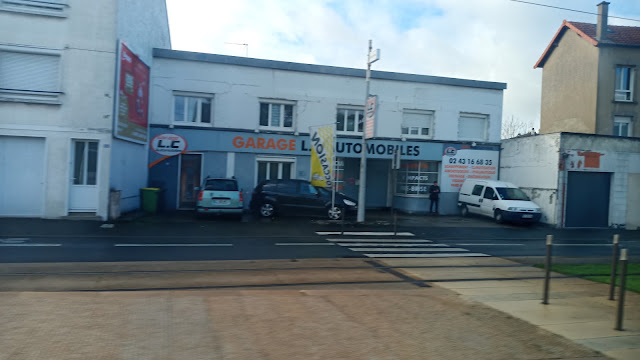 Garage L.C Automobiles SARL, garage à Le Mans
