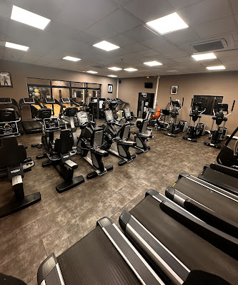 GLAMFITNESS, salle de sport à Saint-Denis