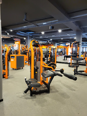 Basic-Fit 24/7, salle de sport à Villeurbanne