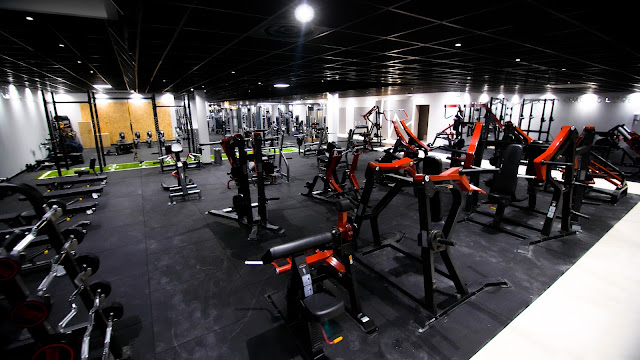 Planète Fitness - Salle de sport Nimes Mas des rosiers, salle de sport à Nîmes