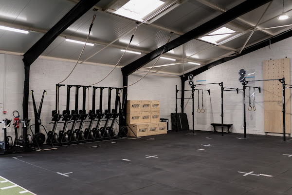 Hélio Fitness - CrossFit Teranga - Hyrox Teranga, salle de sport à Amiens