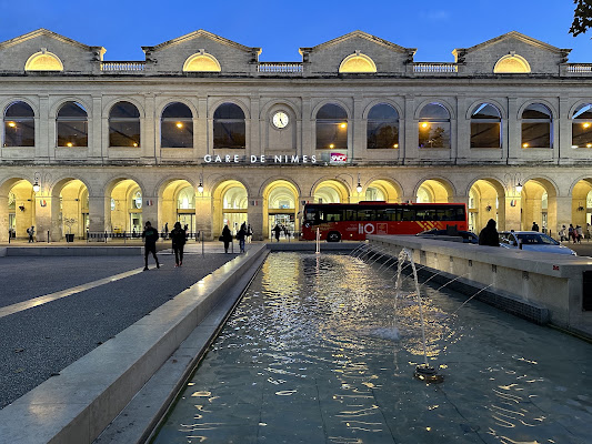 Nîmes, taxi à Nîmes