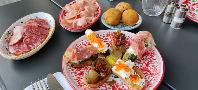 Les Quatre Gourmets, traiteur à Annecy