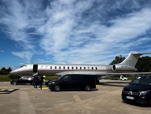 Chauffeur privé Nîmes - transferts & Tours - My Cab Luxury, vtc à Nîmes