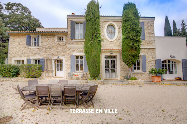 Terrasse en Ville Immobilier Aix en Provence, agence immobilière à Aix-en-Provence