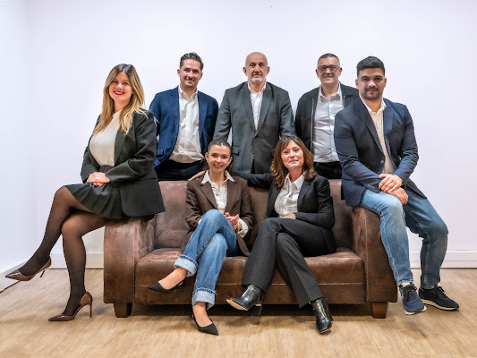 Agence immobilière Guy Hoquet AIX EN PROVENCE, agence immobilière à Aix-en-Provence