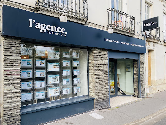 L' Agence . Quai de Loire, agence immobilière à Tours