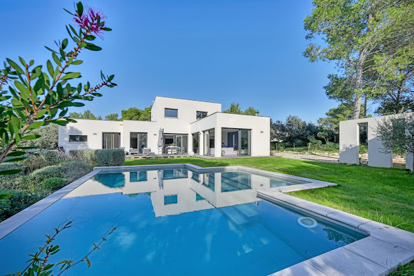 Espaces Atypiques Nîmes - Agence immobilière, agence de voyage à Nîmes