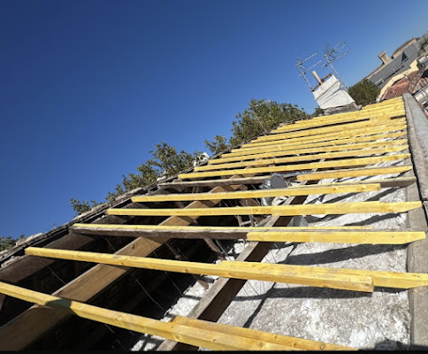 Les Compagnons De La Toiture, couvreur à Aix-en-Provence