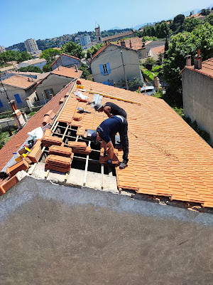 ARCHE - travaux de toiture , couverture et isolation, couvreur à Aix-en-Provence