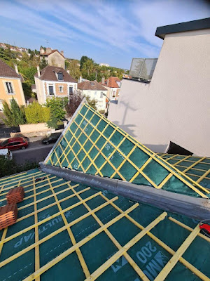 Artisan Julien, couvreur à Le Mans