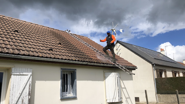 Touraine Rénovation – Nettoyage Toiture, Couverture & Façade à Tours, couvreur à Tours